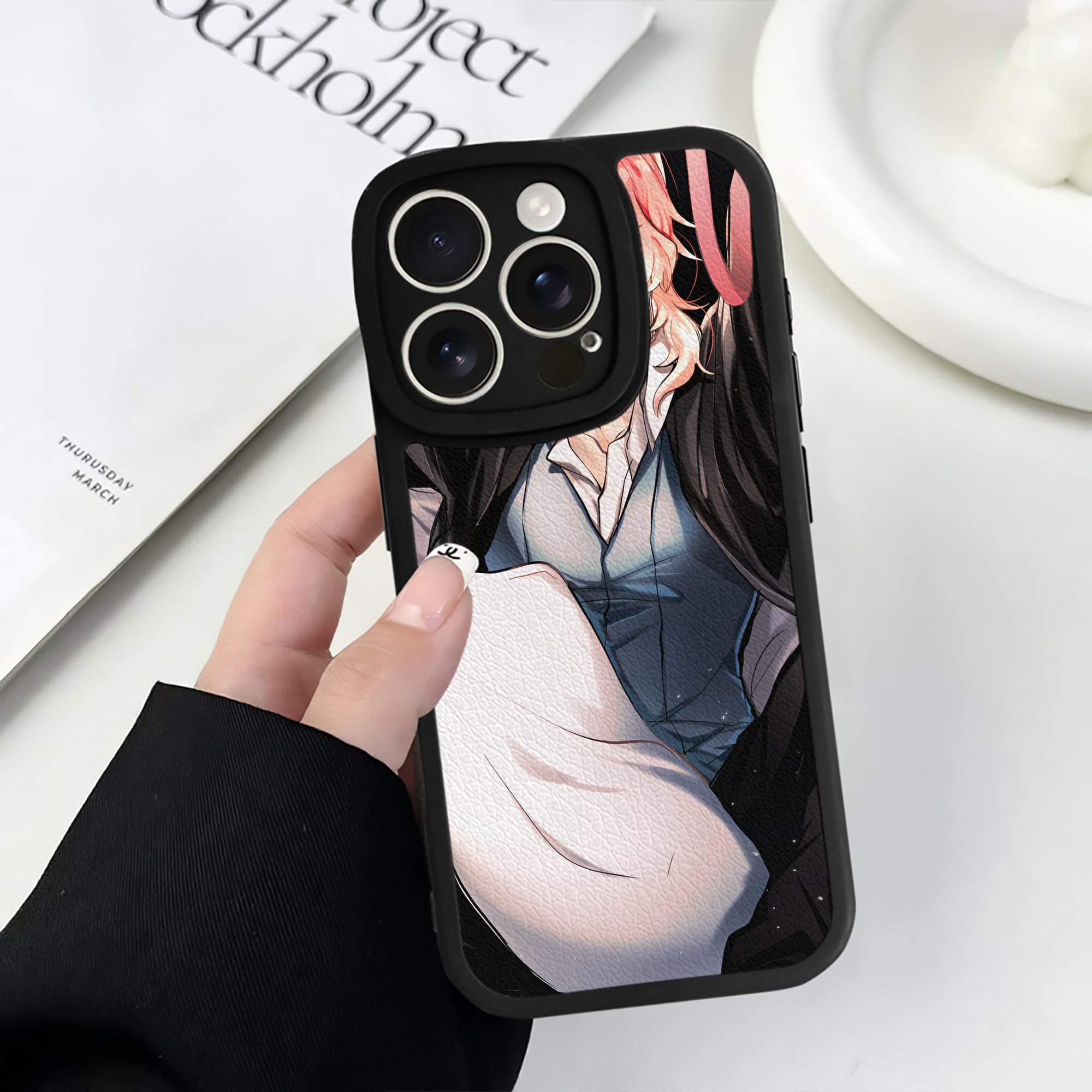 （画像用） 文豪ストレイドッグス Bungo Stray Dogs 【iPhone 16シリーズ対応】シリコンスマホケース（レザー調） 材質：シリコン